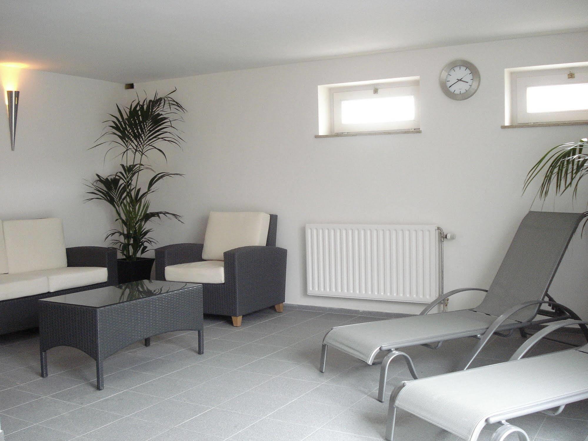 Eurotel Lanaken Extérieur photo